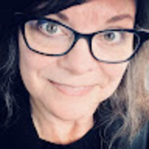 Meet your Posher, Gina